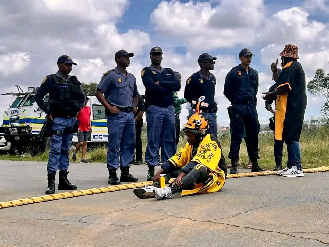 Kaizer Chiefs (Amakhosi) Supporters Are Protesting Outside Naturena Village